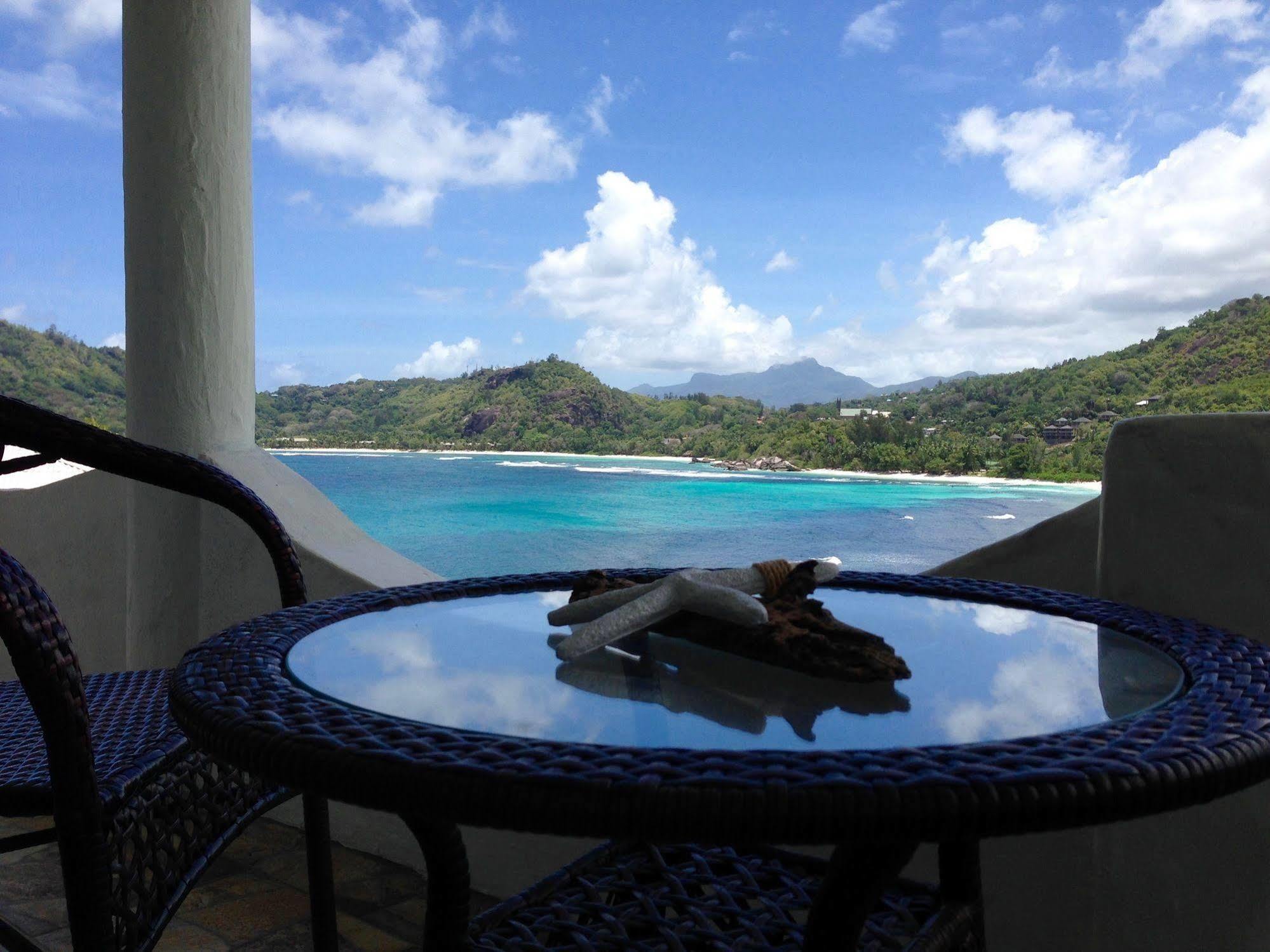 Hotel Lazare Picault